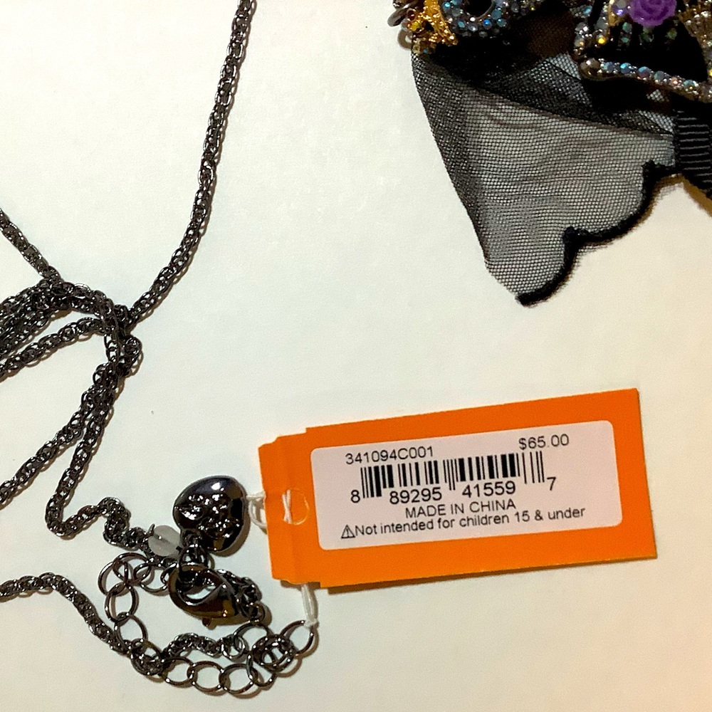 Betsey Johnson Skeleton Bride Long Pendant Necklace New - Picture 4 of 5